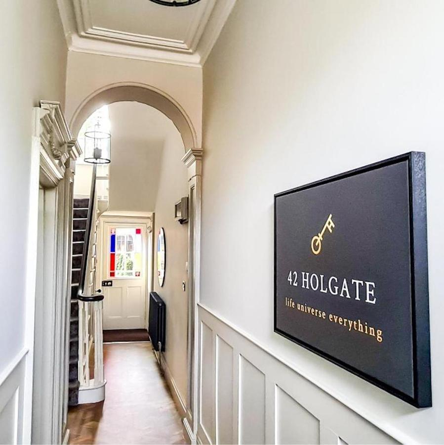 Holiday home 42 Is The Answer- Stunning Townhouse Appearing On Tv Show